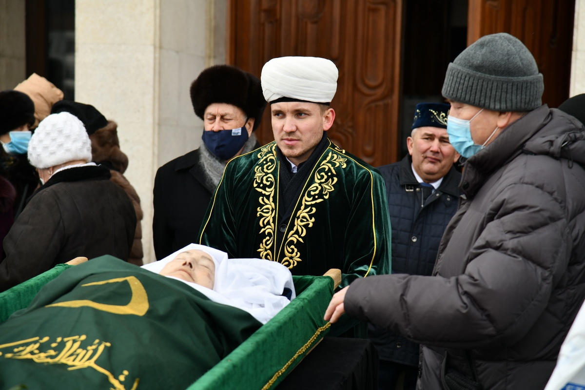 Похорони ислама. Татарские традиции похорон.