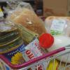 Какие магазины чаще всего выбрасывают на полки просроченные продукты в Казани