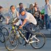 Рустам Минниханов совершил утреннюю велопрогулку с казанскими велосипедистами (ВИДЕО)