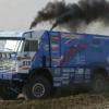 Во время тренировочного заезда загорелся грузовик «КАМАЗ-мастер»