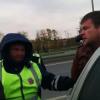 ГИБДД Татарстана: Инспектор, устроивший «жесткий досмотр» водителю, действовал в рамках закона (ВИДЕО)