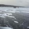 В Татарстане рыбаки катались по льду на стуле (ВИДЕО)