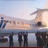 Пассажиры толкали примерзший самолет в аэропорту Игарки (ВИДЕО)