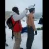 Житель Татарстана прыгнул с горы с 4-мя крюками в спине (ВИДЕО)