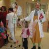 В Казани набирают "больничных клоунов". Они будут работать в детских больницах города