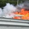 В Казани посреди дороги сгорел автомобиль
