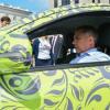Рустам Минниханов протестировал Lada Vesta и Lada XRay в Казани (ФОТО)