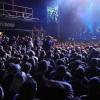 На концерте Шевчука под песню памяти жертв А321 зал встал на колени (ВИДЕО)