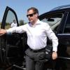 Медведев рассказал, на каких машинах должны ездить чиновники
