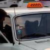 Пассажир в Челнах напал с деревянным брусом на таксиста