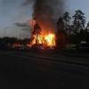 У озера Лебяжье в Казани дотла сгорел ресторан «Нарат» (ФОТО, ВИДЕО)