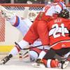 Российские хоккеисты обыграли Канаду в первом матче Суперсерии