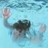 В Татарстане 11-летняя девочка утонула в бассейне