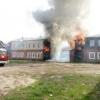В Зеленодольске в историческом микрорайоне «Полукамушки» горят жилые дома (ФОТО)