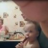 В Татарстане прокуратура проверяет видео, на котором мать дает курить кальян малышу