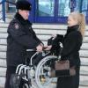Полицейские Набережных Челнов вернули владелице украденное инвалидное кресло
