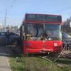 В Казани водитель автобуса сбил пенсионерку, протаранил забор и врезался в автомобиль