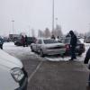 Водитель иномарки в Набережных Челнах протаранил девять машин на парковке возле гипермаркета (ФОТО)