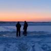Казанцы организовали ледяную карусель из 9-тонной глыбы на Волге (ВИДЕО)