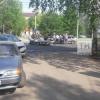 Возле детской поликлиники в Казани на крышу перевернулся автомобиль (ФОТО)