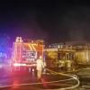 В результате пожара на Приволжском рынке мужчина получил отравление (ФОТО)