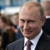 Путин подписал закон об увеличении пособий за детей до трех лет