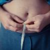 Главный диетолог Минздрава рассказал, как решить проблему лишнего веса