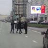 Соцсети: в Казани посреди дороги произошла драка