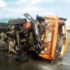 В Челнах мусоровоз протаранил автобус, пострадали люди (ФОТО)