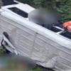 Погибли почти все: Микроавтобус с пассажирами рухнул с обрыва в Грузии