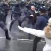 В Москве собрались более 40 тыс. митингующих: началась жесткая стычка с полицией (ВИДЕО)