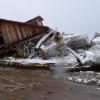В Хабаровском крае глыбы льда снесли магазин (ВИДЕО)
