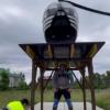 Силач из Башкирии поднял платформу с работающим вертолетом (ВИДЕО)
