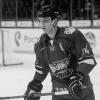 Хоккеист Иван Биткин погиб после падения с 25-го этажа в Москве