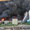 В Челнах к тушению крупного пожара на складе привлекли более 90 человек