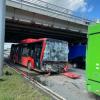 В Казани столкнулись троллейбус и автобус, есть пострадавшие (ФОТО)