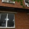 В центре Краснодара раздался хлопок: в рядом стоящей пятиэтажке выбило окна