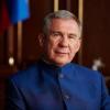 Рустам Минниханов наградил медалями и почетными званиями 15 татарстанцев