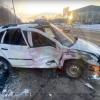 Водитель и пассажир «Лады» попали в больницу после столкновения с Mercedes в Казани