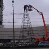 В Казани начали устанавливать новогоднюю елку (ФОТО+ВИДЕО)