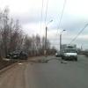 В Казани бетонный столб уступил в «схватке» с автомобилем (ФОТО)