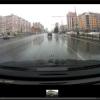 В Казани пешеходы едва не попали под столкнувшиеся автомобили (ВИДЕО)